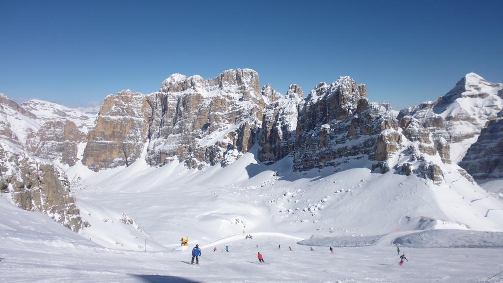 Residence Kristall- Fiemme Holidays Predazzo Bagian luar foto