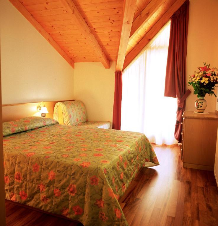 Residence Kristall- Fiemme Holidays Predazzo Ruang foto