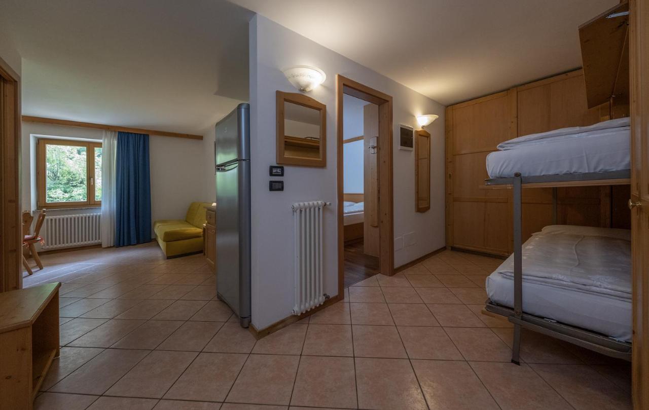 Residence Kristall- Fiemme Holidays Predazzo Bagian luar foto