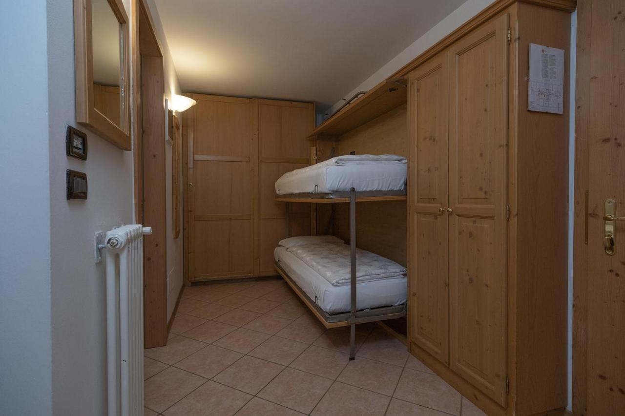 Residence Kristall- Fiemme Holidays Predazzo Bagian luar foto
