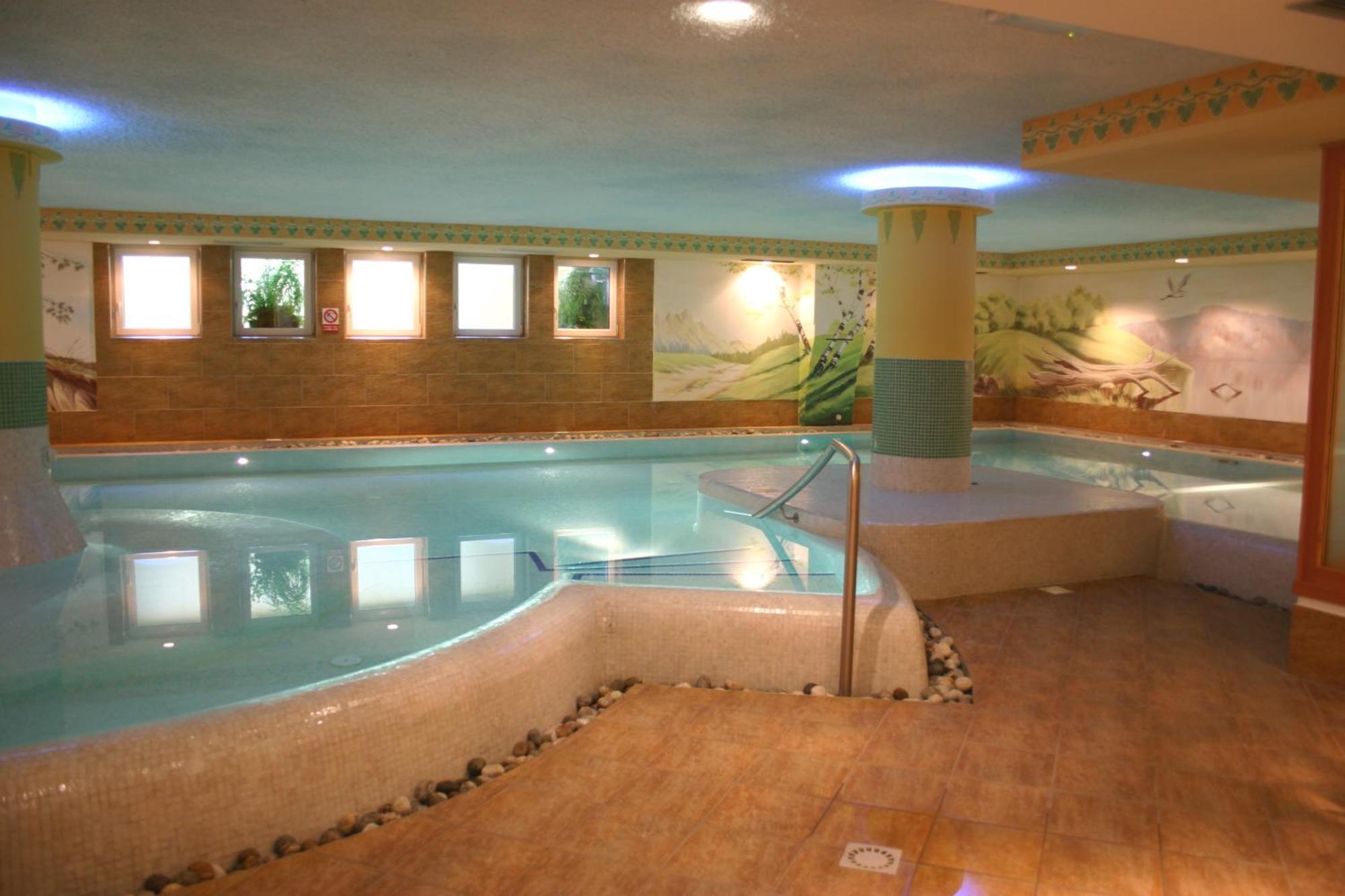 Residence Kristall- Fiemme Holidays Predazzo Bagian luar foto